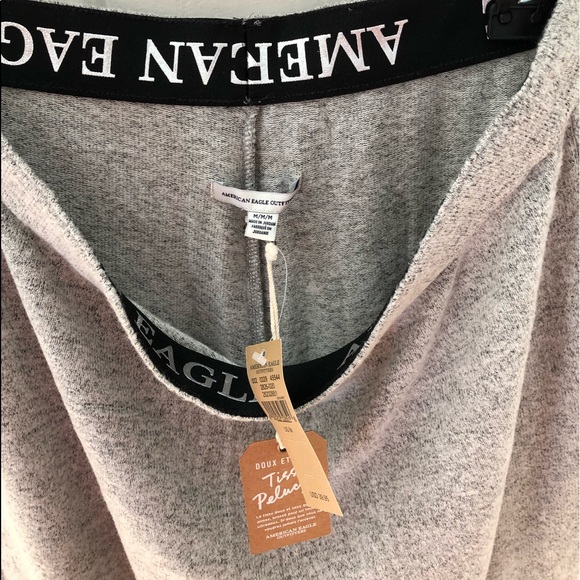 Women’s American Eagle Joggers - Picture 3 of 5